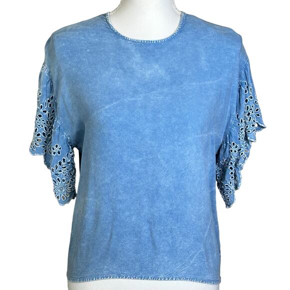 Style Envy Top Women Size XL Blue Dye Wash Rayon Eyelets Flatter Sleeves Blouse - Picture 1 of 12